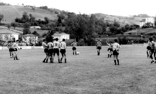 Un calcio di punizione per il Palermo