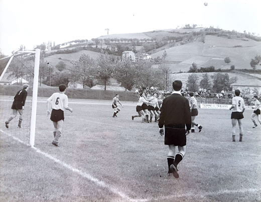 Un'azione d'angolo del Palermo